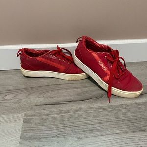 Heelys women’s size 6 no covers for wheels